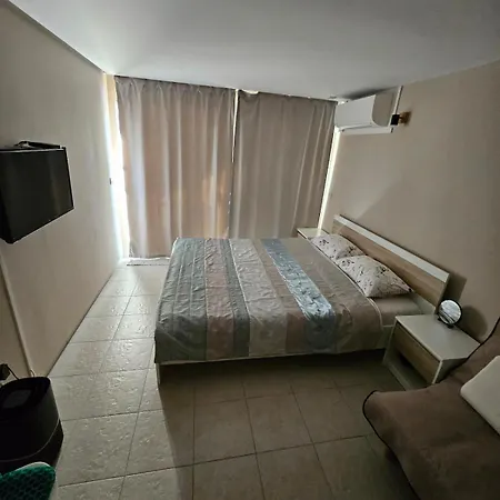 Treti Mart North Apartmán Primorsko